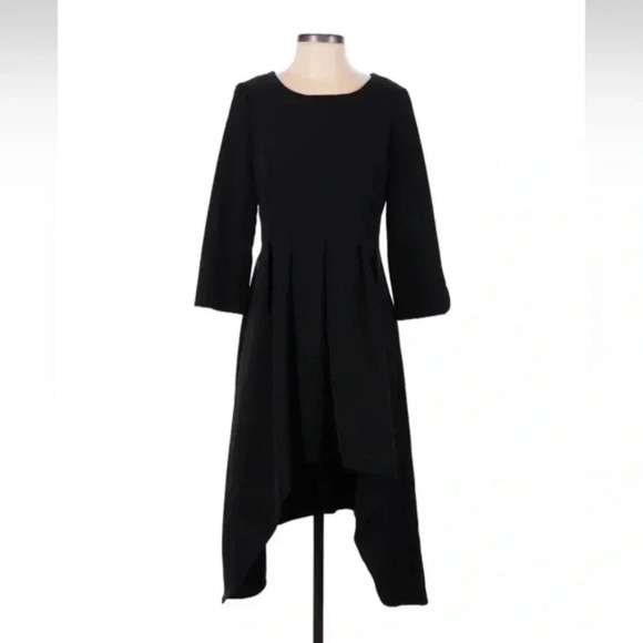 Neiman Marcus Black Asymmetrical Hem Pleated Ponte Cocktail Dress Size M Medium - Picture 1 of 3